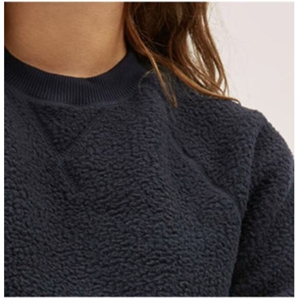 Everlane NWT Renew Fleece Crewneck Black Sweatshirt Size: Small - Picture 2 of 11